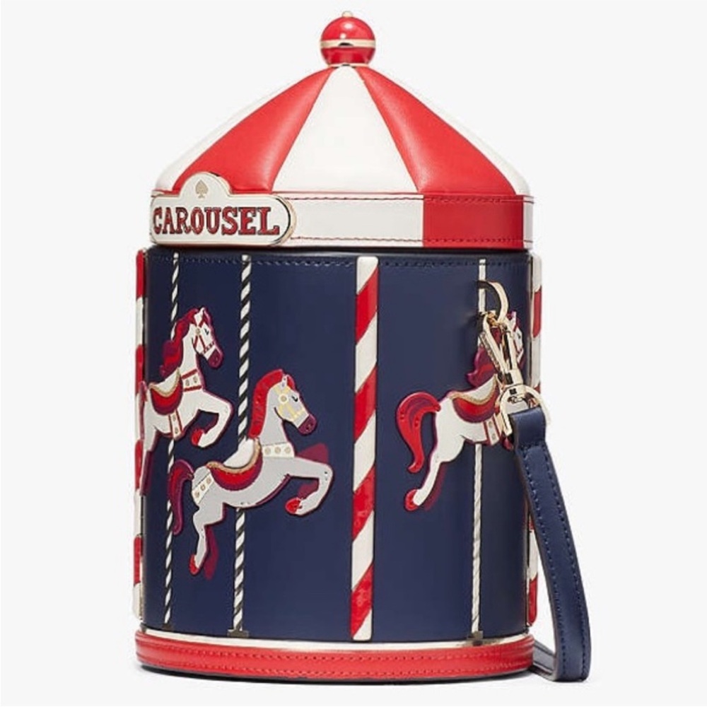 Kate Spade winter wonders carousel 3D Crossbody bag limited ED novelty collector - Picture 4 of 12